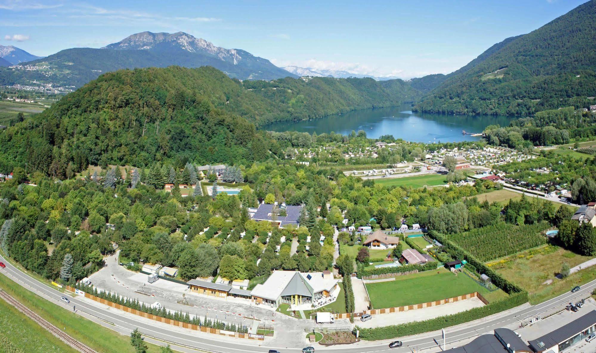 Club Del Sole Due Laghi Levico Family Collection Hotel Levico Terme Exterior foto
